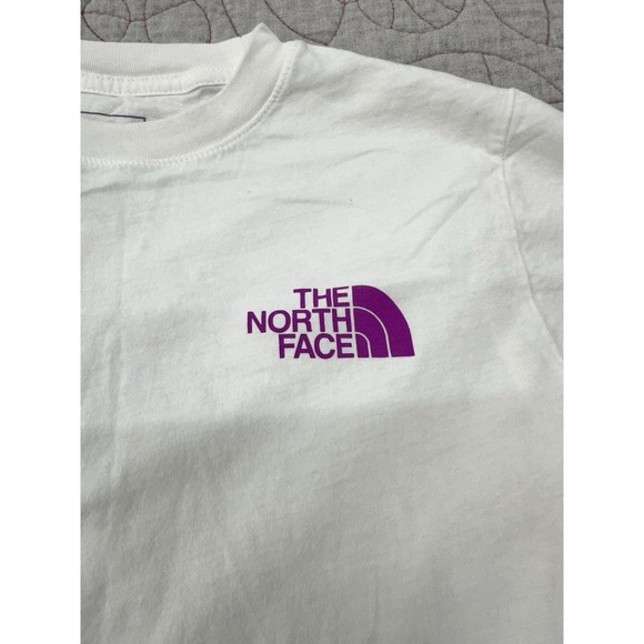 The North Face Short Sleeve Box Tee T-Shirt Women's Small White Purple - Picture 3 of 4